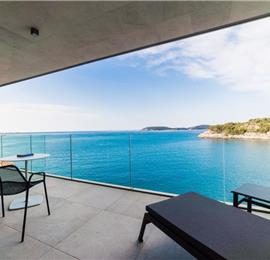 Luxury 7 Bedroom Dubrovnik Beachfront Villa with Infinity Pool, Sleeps 14